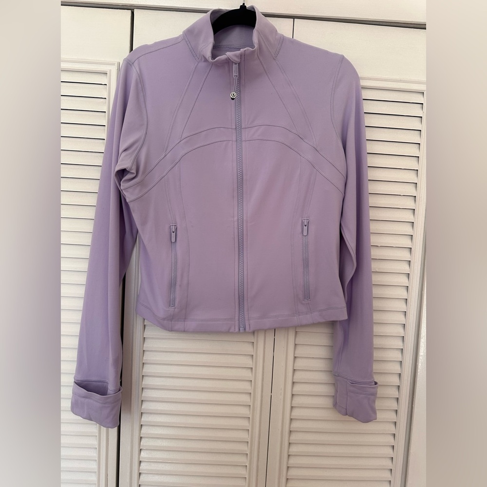Lululemon Lavender Frost  cropped Define Jacket Size 12